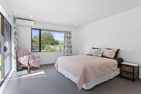 Photo of property in 42 Railway Street, Sefton, 7477