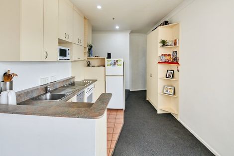 Photo of property in Terrace Garden Apartments, 13d/120 The Terrace, Wellington Central, Wellington, 6011