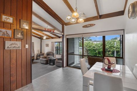 Photo of property in 17 Akepiro Place, Tawhero, Whanganui, 4501