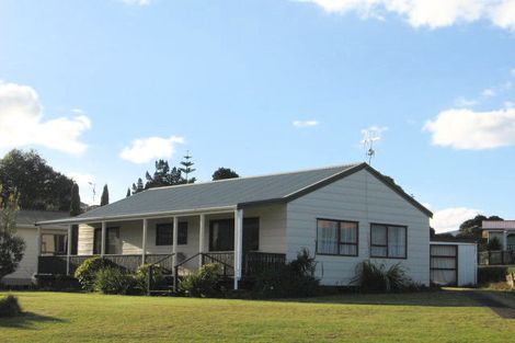 Photo of property in 2 Paku Drive, Tairua, 3508