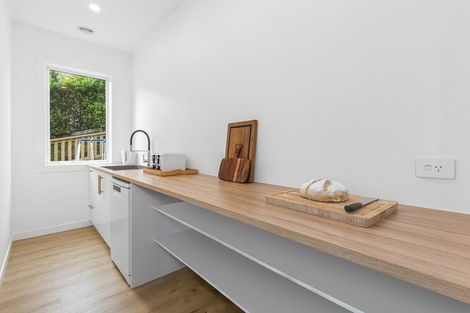 Photo of property in 31 Hewson Drive, Snells Beach, 0920