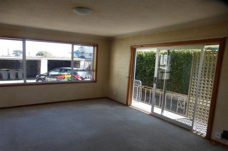Photo of property in 2/245 Marine Parade, New Brighton, Christchurch, 8061