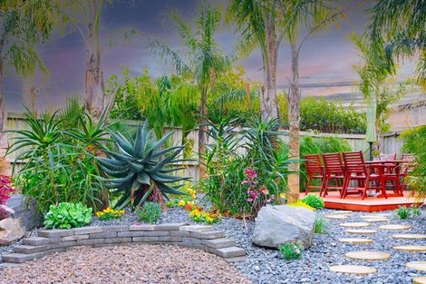 Photo of property in 12 Hampshire Court, Flagstaff, Hamilton, 3210