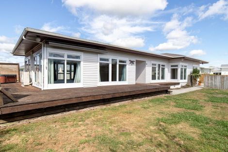 Photo of property in 58b Pipiroa Road, Ngatea, 3503