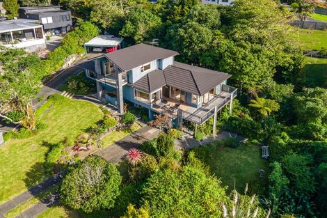 Photo of property in 8 Rangitoto View Road, Cockle Bay, Auckland, 2014
