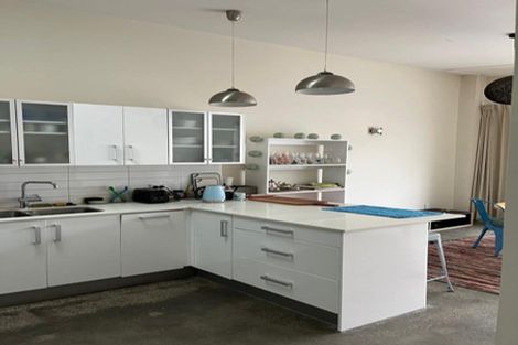 Photo of property in 5/25 Home Street, Mount Victoria, Wellington, 6011