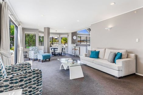 Photo of property in 15 Cellarmans Street, Te Atatu Peninsula, Auckland, 0610