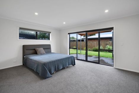 Photo of property in 37 Dillon Drive, Bell Block, New Plymouth, 4312