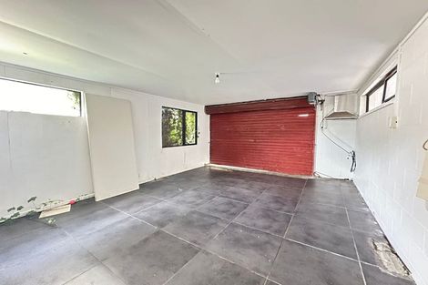 Photo of property in 30 Royal Road, Massey, Auckland, 0614