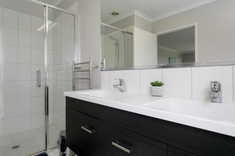 Photo of property in 119 Victory Drive, Wharewaka, Taupo, 3330