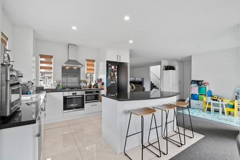 Photo of property in 28 Bukem Place, Favona, Auckland, 2024