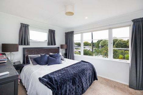 Photo of property in 3 Wincanton Place, Awapuni, Palmerston North, 4412