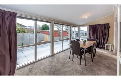 Photo of property in 201 Memorial Avenue, Burnside, Christchurch, 8053