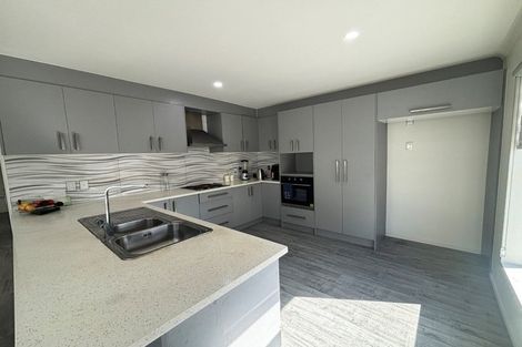 Photo of property in 8d Cosgrave Road, Papakura, 2110