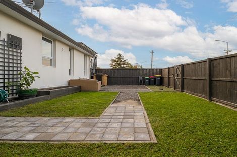 Photo of property in 1/53 Bassett Street, Burwood, Christchurch, 8083