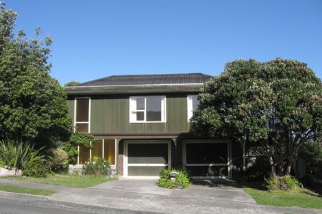 Photo of property in 28 Mapplebeck Street, Titahi Bay, Porirua, 5022