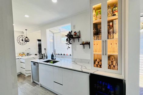 Photo of property in 132 Bryant Road, St Andrews, Hamilton, 3200