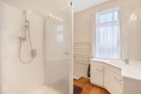 Photo of property in 9 Pacific Street, Waiuku, 2123