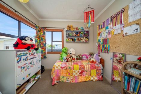 Photo of property in 21 Morrissey Street, Hawera, 4610