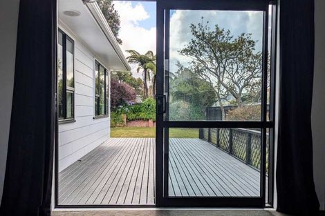 Photo of property in 8 Drummond Crescent, Kelson, Lower Hutt, 5010