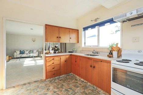 Photo of property in 2/6 Lindsay Street, Havelock North, 4130