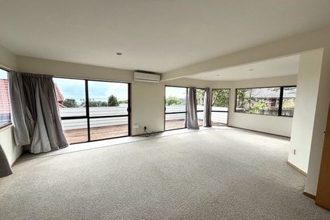 Photo of property in 6/96 William Bayes Place, Red Beach, 0932