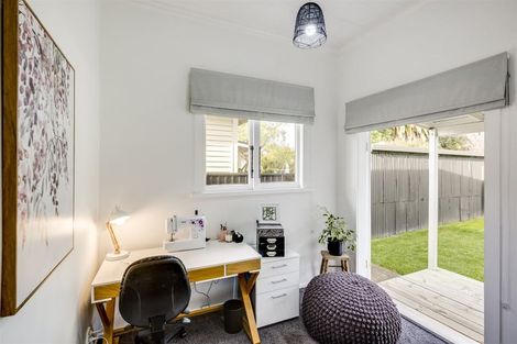 Photo of property in 48 Latham Street, Napier South, Napier, 4110