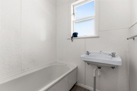 Photo of property in 96 Nuffield Avenue, Marewa, Napier, 4110