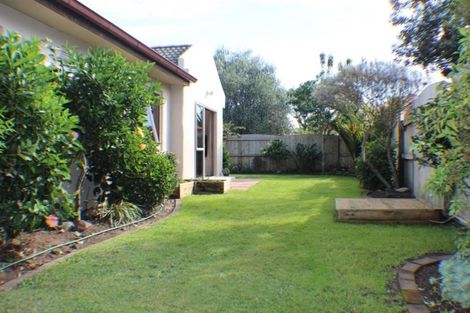 Photo of property in 21 Lamia Grove, Papamoa Beach, Papamoa, 3118