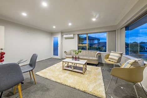 Photo of property in 1/118 Rangitoto Road, Papatoetoe, Auckland, 2025