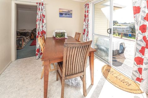 Photo of property in 38 Puriri Street, Gonville, Whanganui, 4501