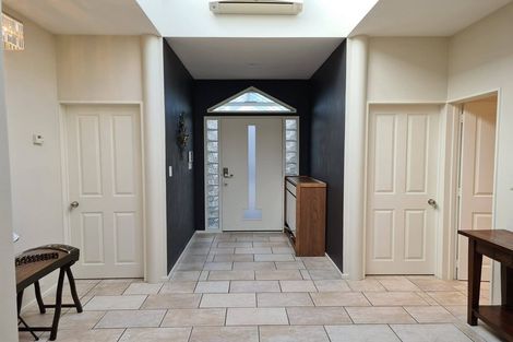 Photo of property in 5 Priorsford Court, Avonhead, Christchurch, 8042