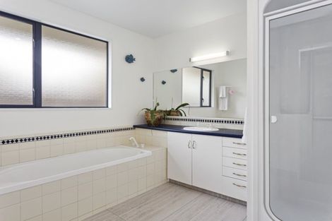 Photo of property in 38 Woodglen Drive, Woodend, 7610