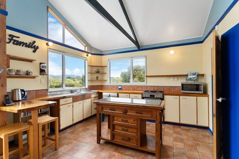 Photo of property in 4 Atua Street, Waikanae Beach, Waikanae, 5036