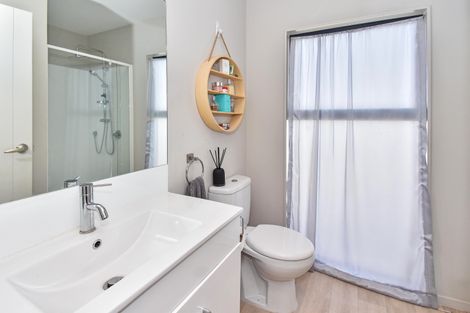 Photo of property in 47b Yates Road, Mangere East, Auckland, 2024