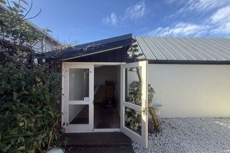 Photo of property in 1/214 Springfield Road, St Albans, Christchurch, 8014