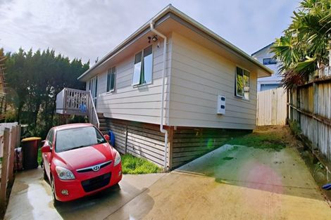 Photo of property in 148a Aviemore Drive, Highland Park, Auckland, 2010