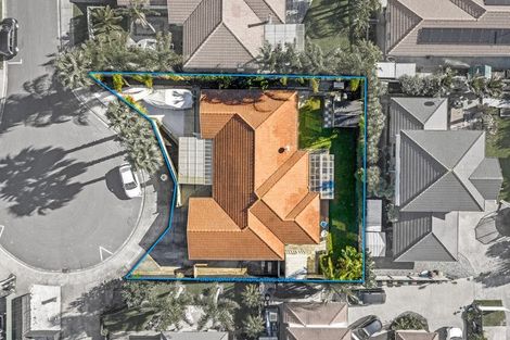 Photo of property in 13 Te Ruru Way, Stanmore Bay, Whangaparaoa, 0932
