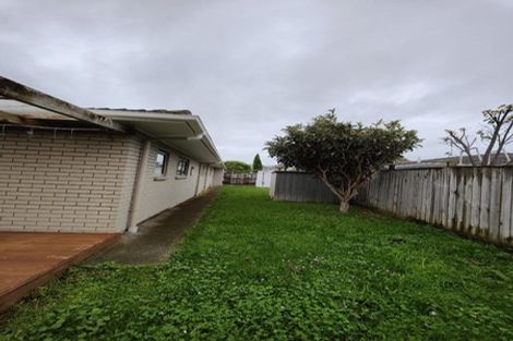 Photo of property in 27 Galsworthy Place, Bucklands Beach, Auckland, 2014