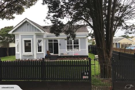 Photo of property in 45 Fitzroy Road, Fitzroy, New Plymouth, 4312