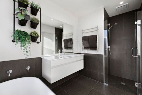 Photo of property in 1 Parera Lane, Jacks Point, Queenstown, 9371