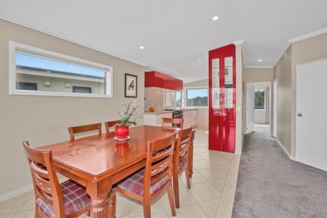 Photo of property in 3a Cromarty Place, Papakowhai, Porirua, 5024