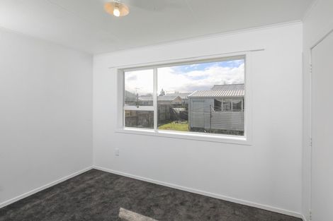 Photo of property in 5b Pollen Crescent, Melville, Hamilton, 3206
