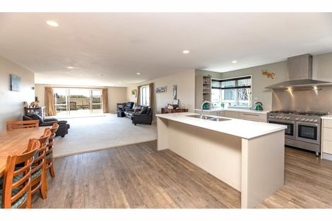 Photo of property in 437 Kainga Road, Brooklands, Christchurch, 8083