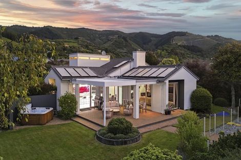 Photo of property in 2 Highfield Grove, Richmond, 7020