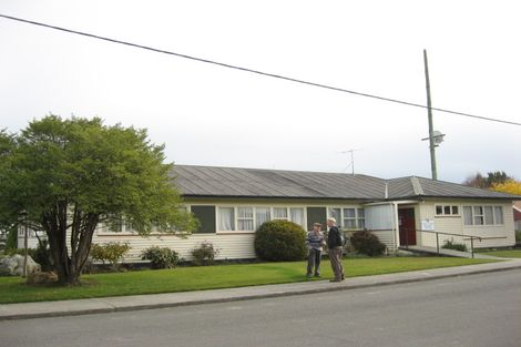 Photo of property in 3/2 Norfolk Street, Tapanui, 9522