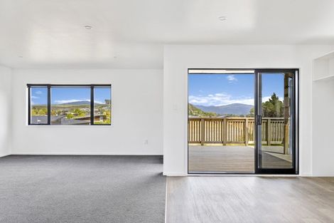 Photo of property in 30 John Norrie Place, Motuoapa, Turangi, 3382