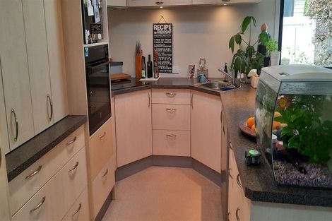 Photo of property in 71a Mcfaddens Road, St Albans, Christchurch, 8052