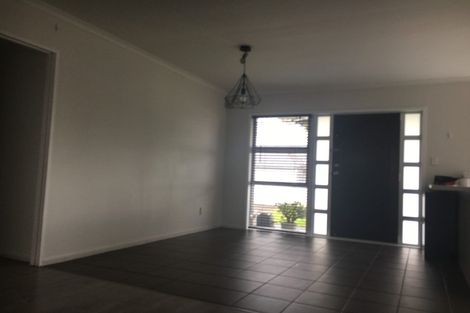 Photo of property in 2/248 Sturges Road, Henderson, Auckland, 0612