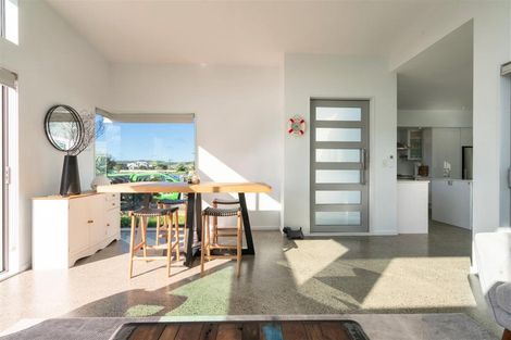 Photo of property in 22 Mangatawhiri Road, Omaha, Warkworth, 0986